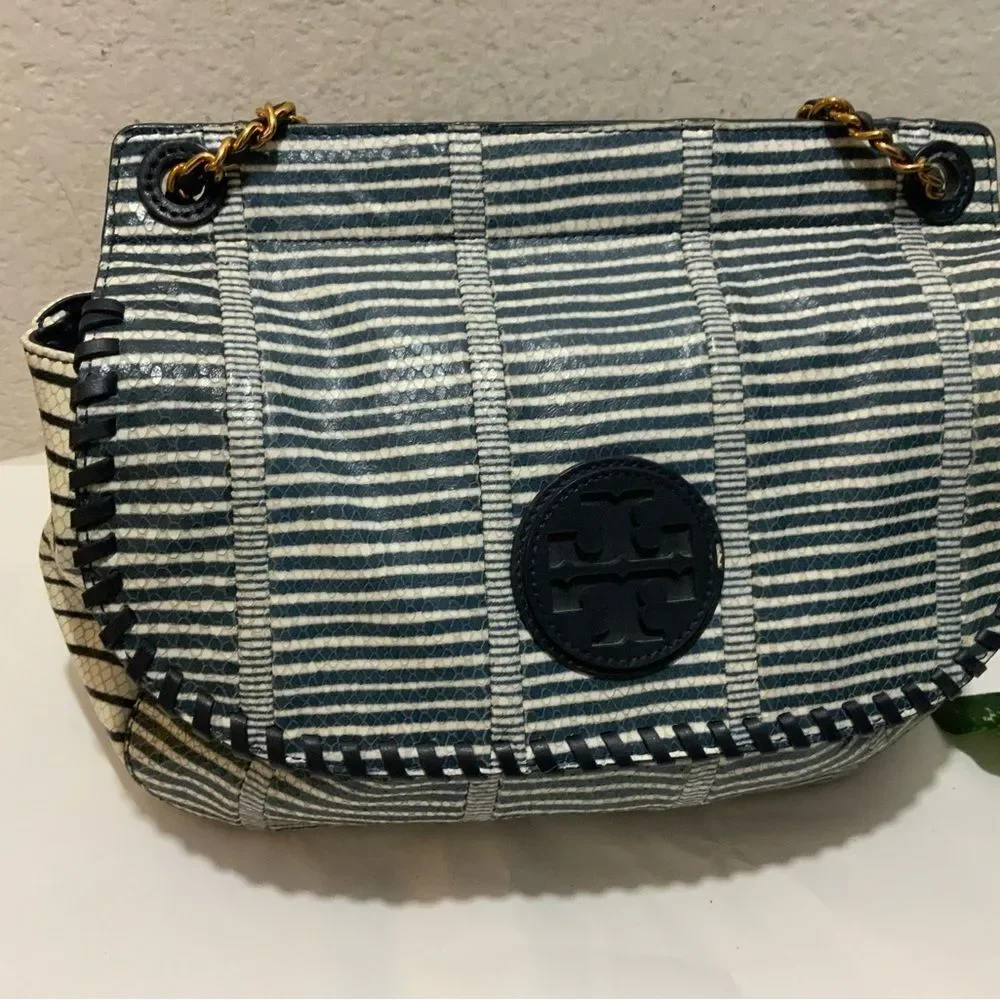 TORY BURCH MARION PATCHWORK SADDLEBAG Blue white liknew - Picture 11 of 16